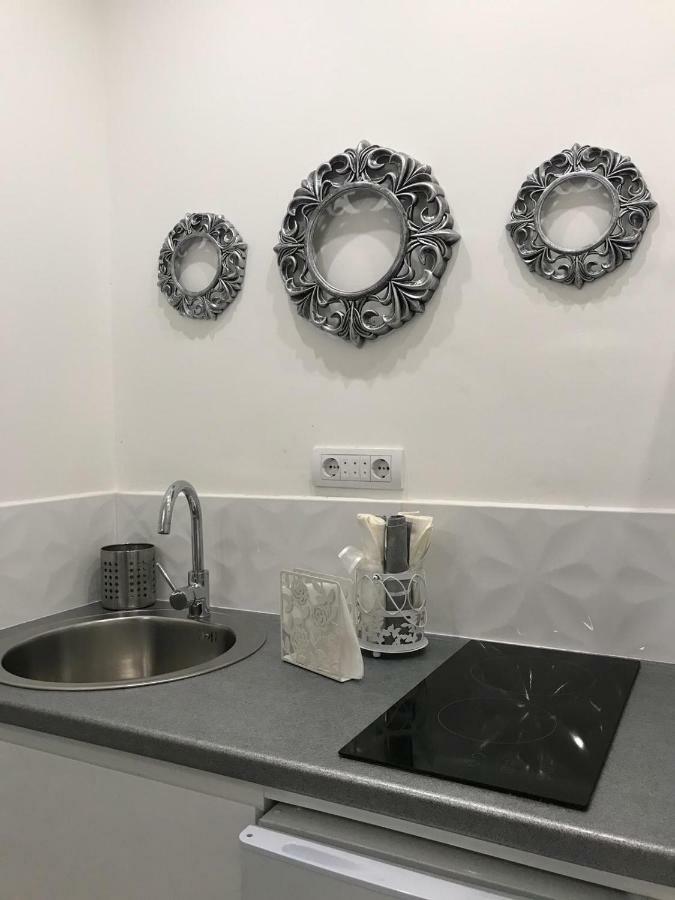 Studio Angel Stan Na Dan Novi Sad Luaran gambar